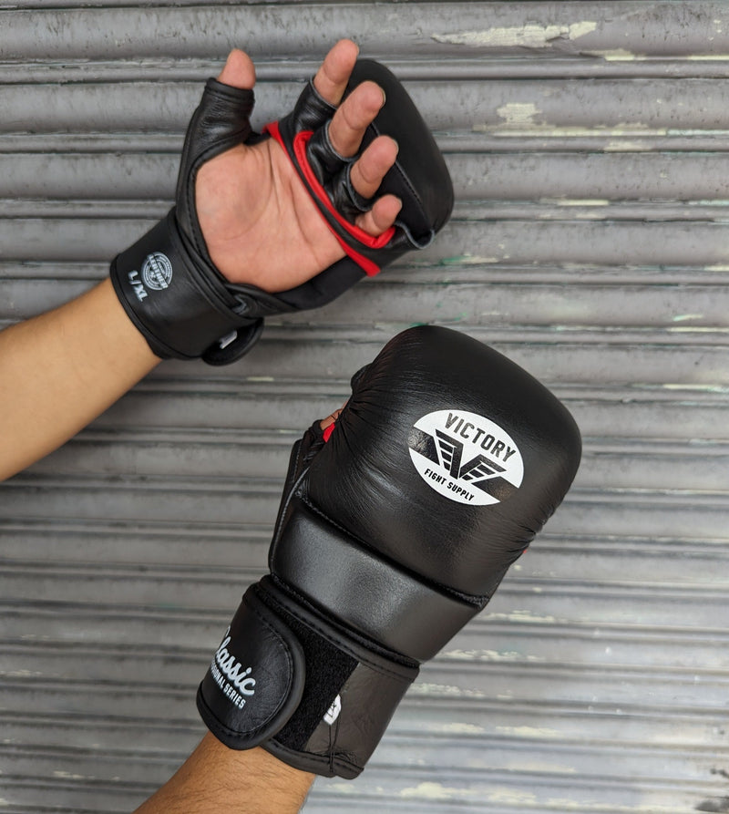 VICTORY MMA GLOVES SPARRING CLASSIC LEATHER BLACK/WHITE