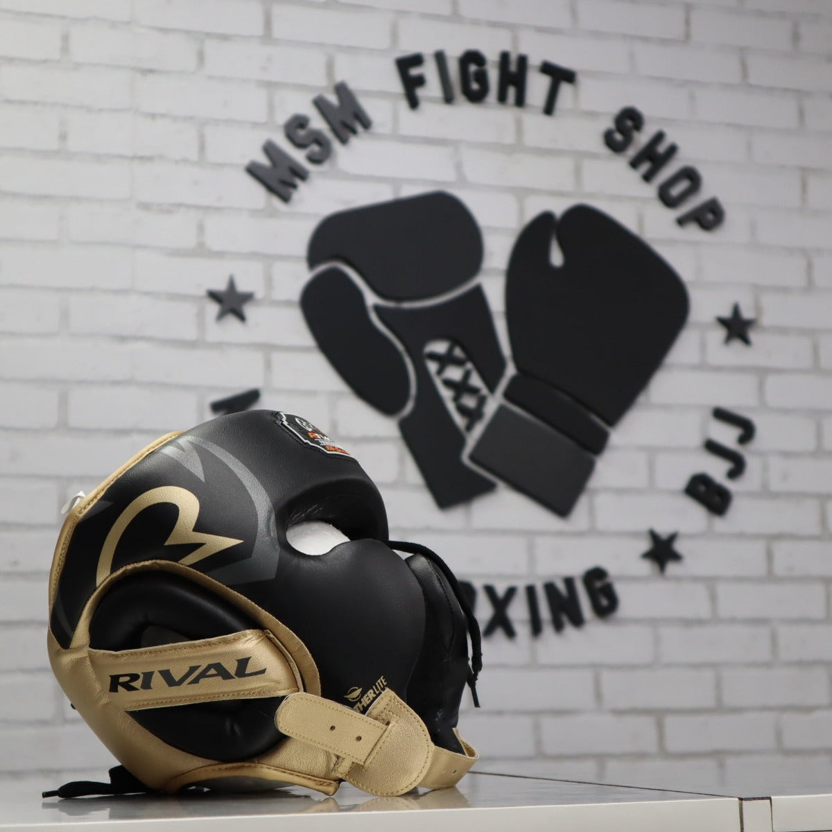 RIVAL HEADGEAR RGH100 LIMITED EDITION BLACK/GOLD