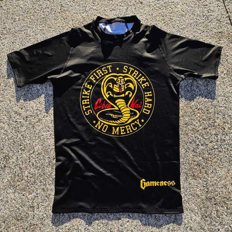 GAMENESS RASHGUARD COBRA KAI S/S BLACK