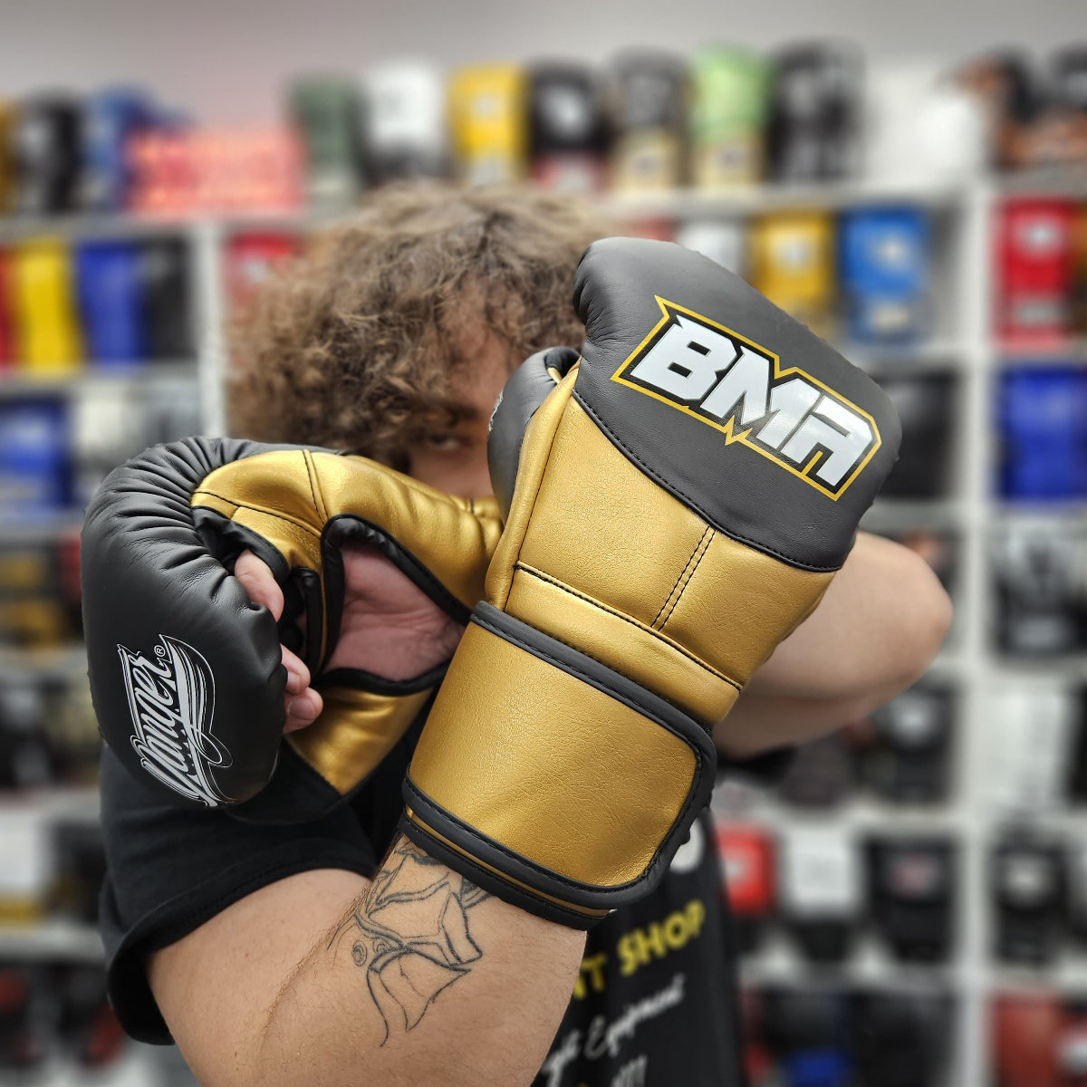 DANGER HYBRID GLOVES BMA HOOK & LOOP BLACK/GOLD