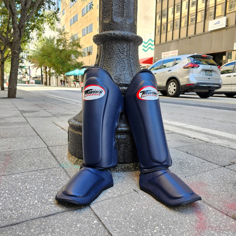 TWINS SHINGUARDS LEATHER NAVY BLUE LARGE