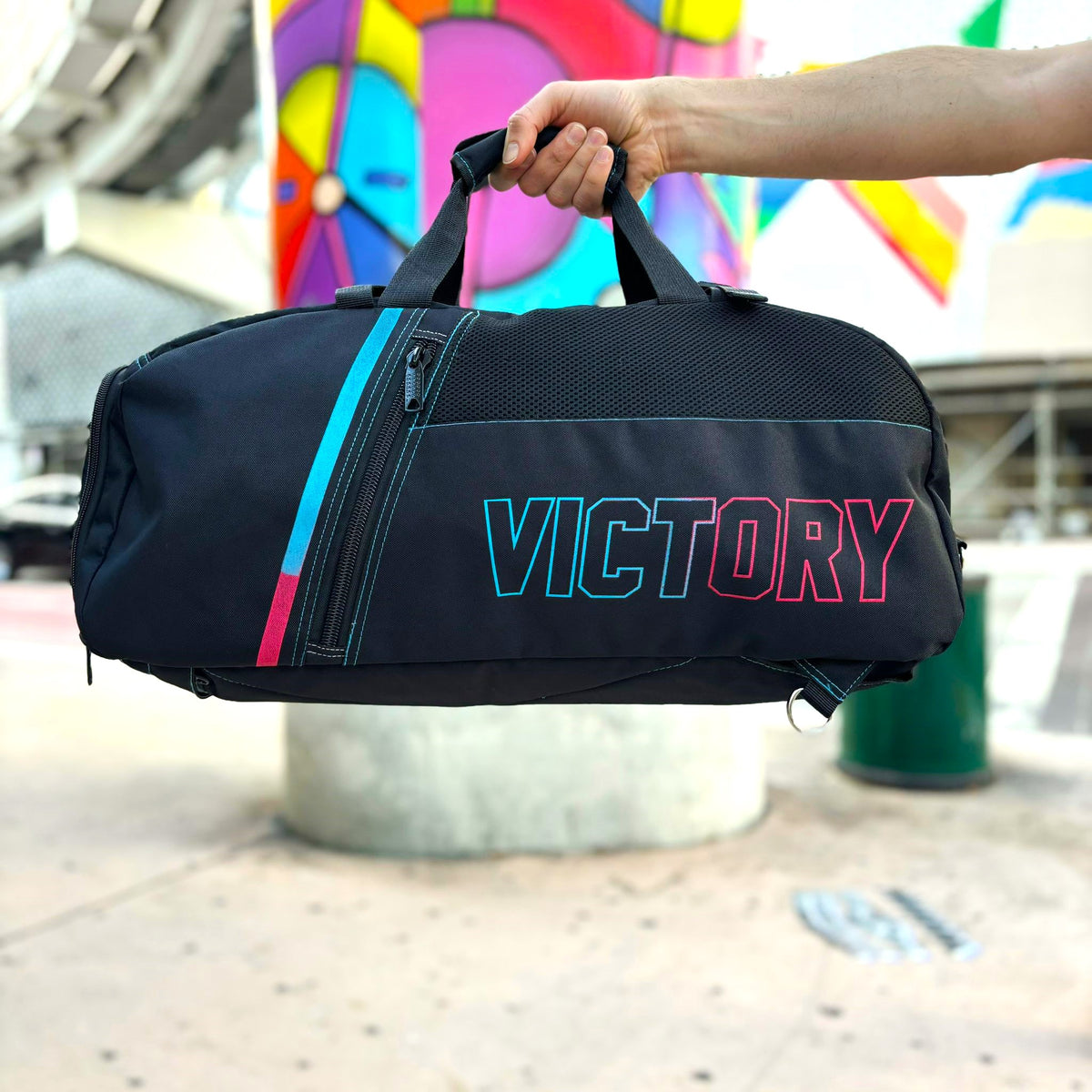 VICTORY BAG CONVERTIBLE BACKPACK VICE BLACK/BLUE/PINK