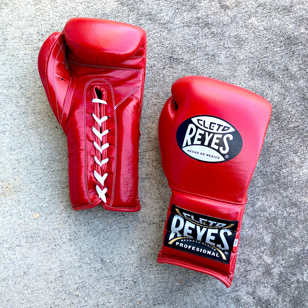 Cleto Reyes Training Boxing Gloves Red 18 oz