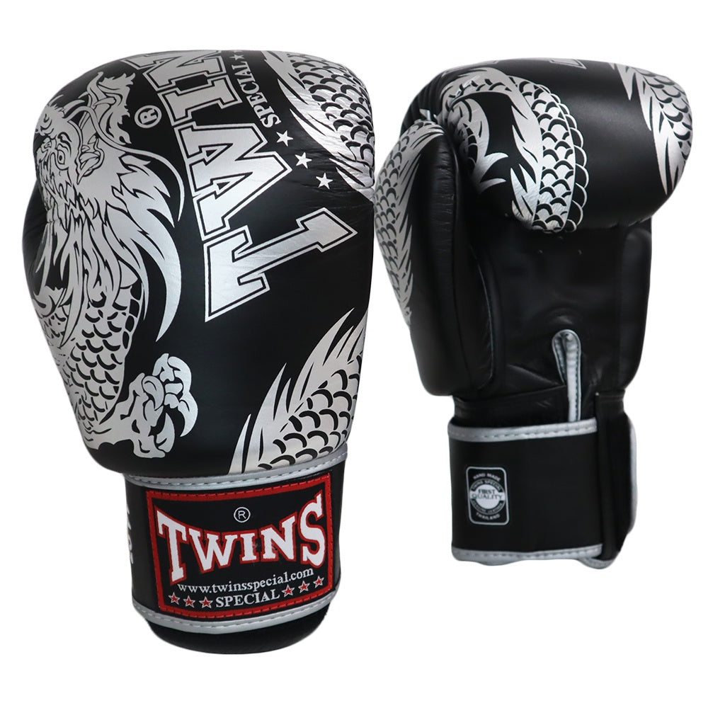 TWINS GLOVES LEATHER HOOK AND LOOP DRAGON BLACK / SILVER