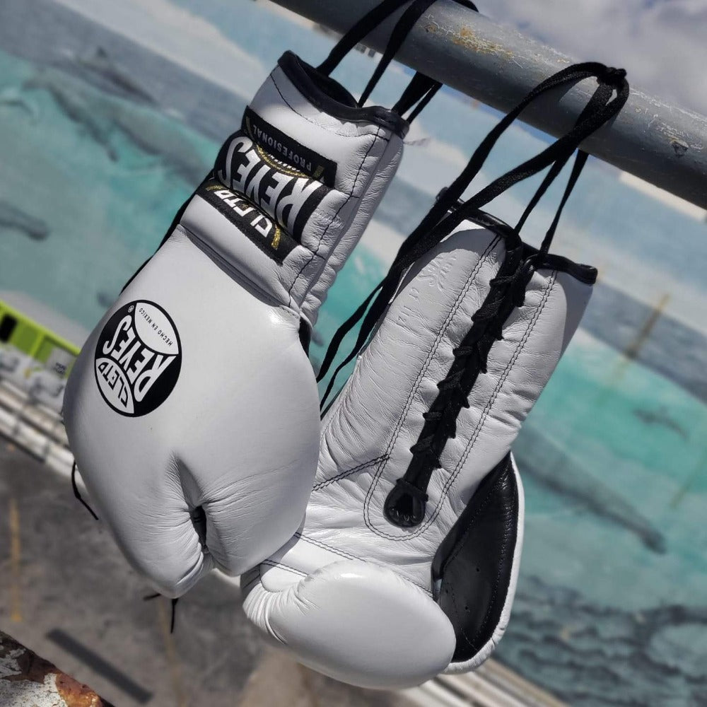 Cleto Reyes 16oz top Boxing Gloves