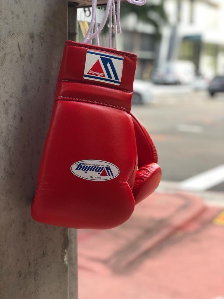 WINNING GLOVES LACE BOXING RED - MSM FIGHT SHOPWINNING